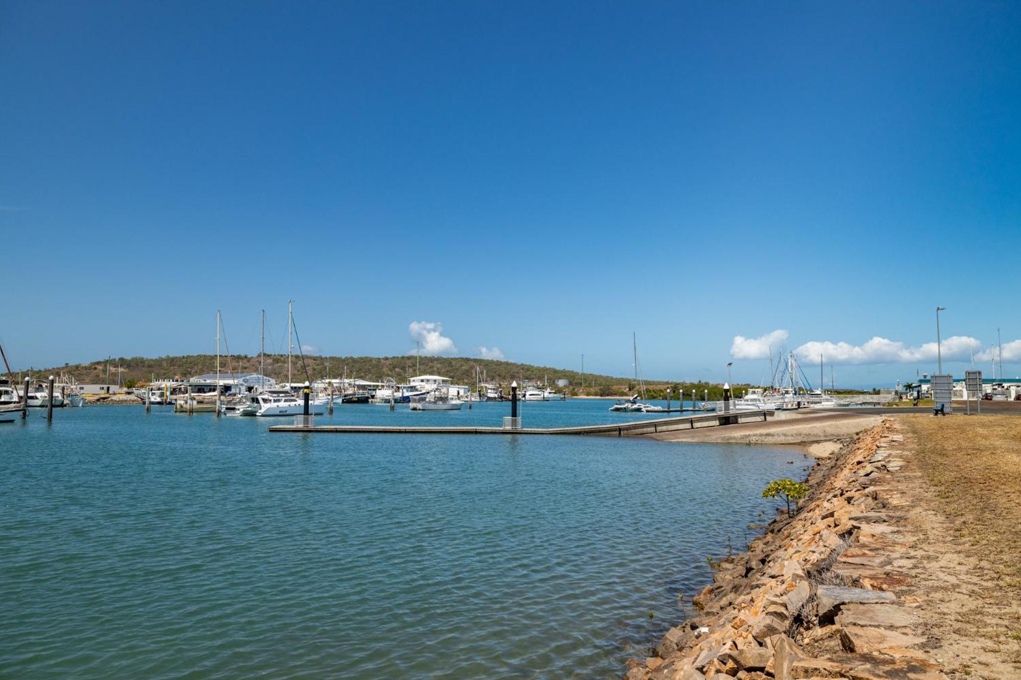 Harbour Lights Tourist Park Ξενοδοχείο Μπόουεν Εξωτερικό φωτογραφία